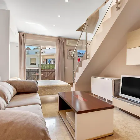 ¡terraza, Relax Y Wifi! A 50m De La Playa Апартаменты Торремолинос
